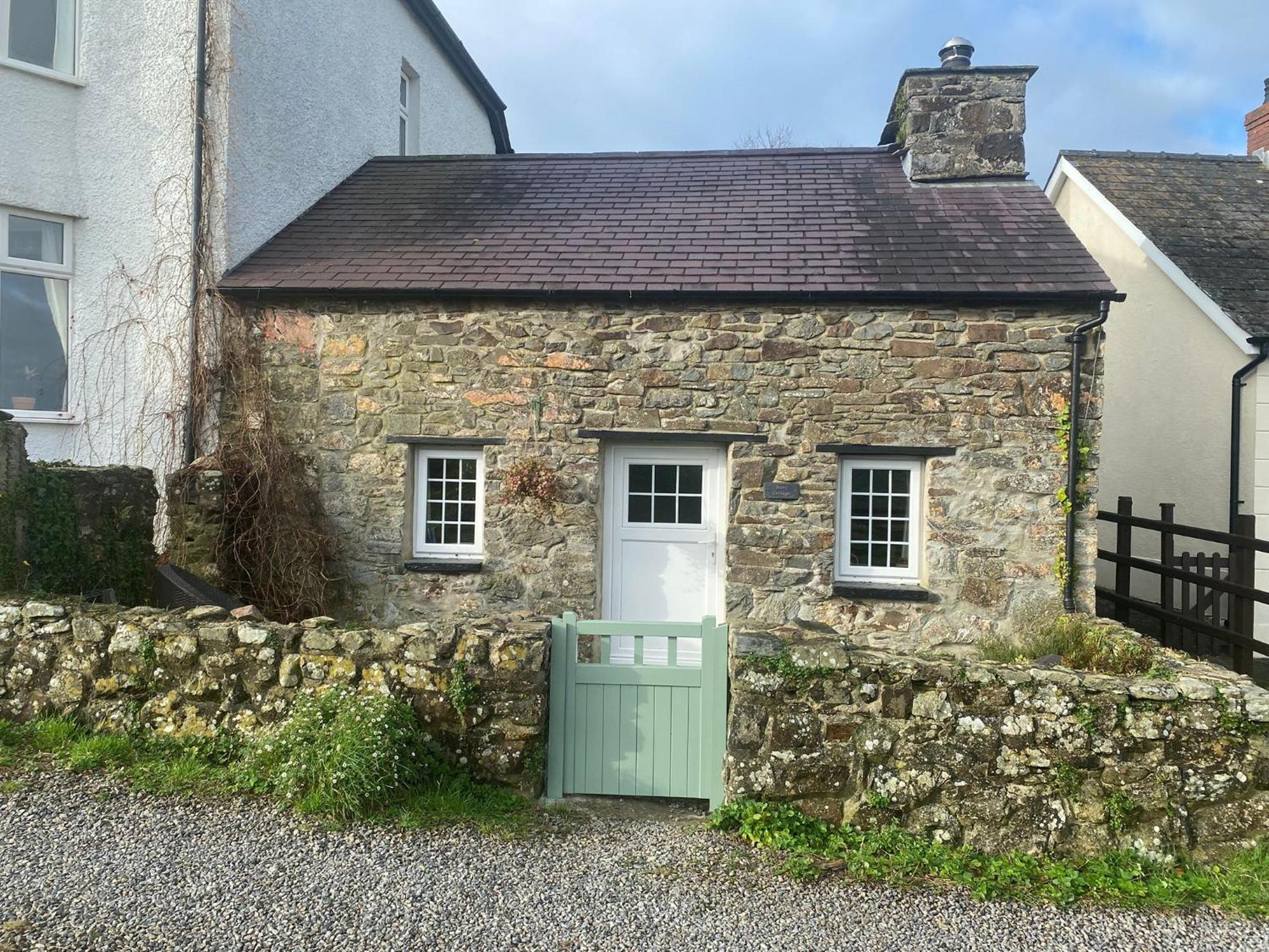 Banc Cottage Moylgrove Εξωτερικό φωτογραφία