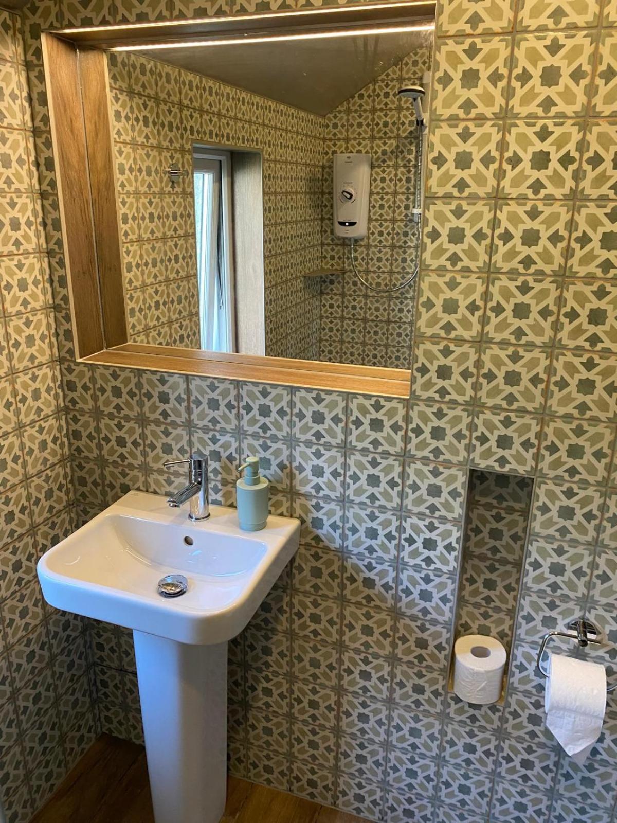 Banc Cottage Moylgrove Εξωτερικό φωτογραφία